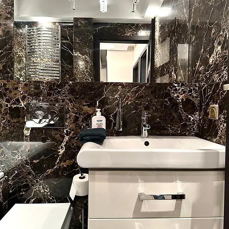 Widok 16 - Balcony - 500m Main Square Wrocław